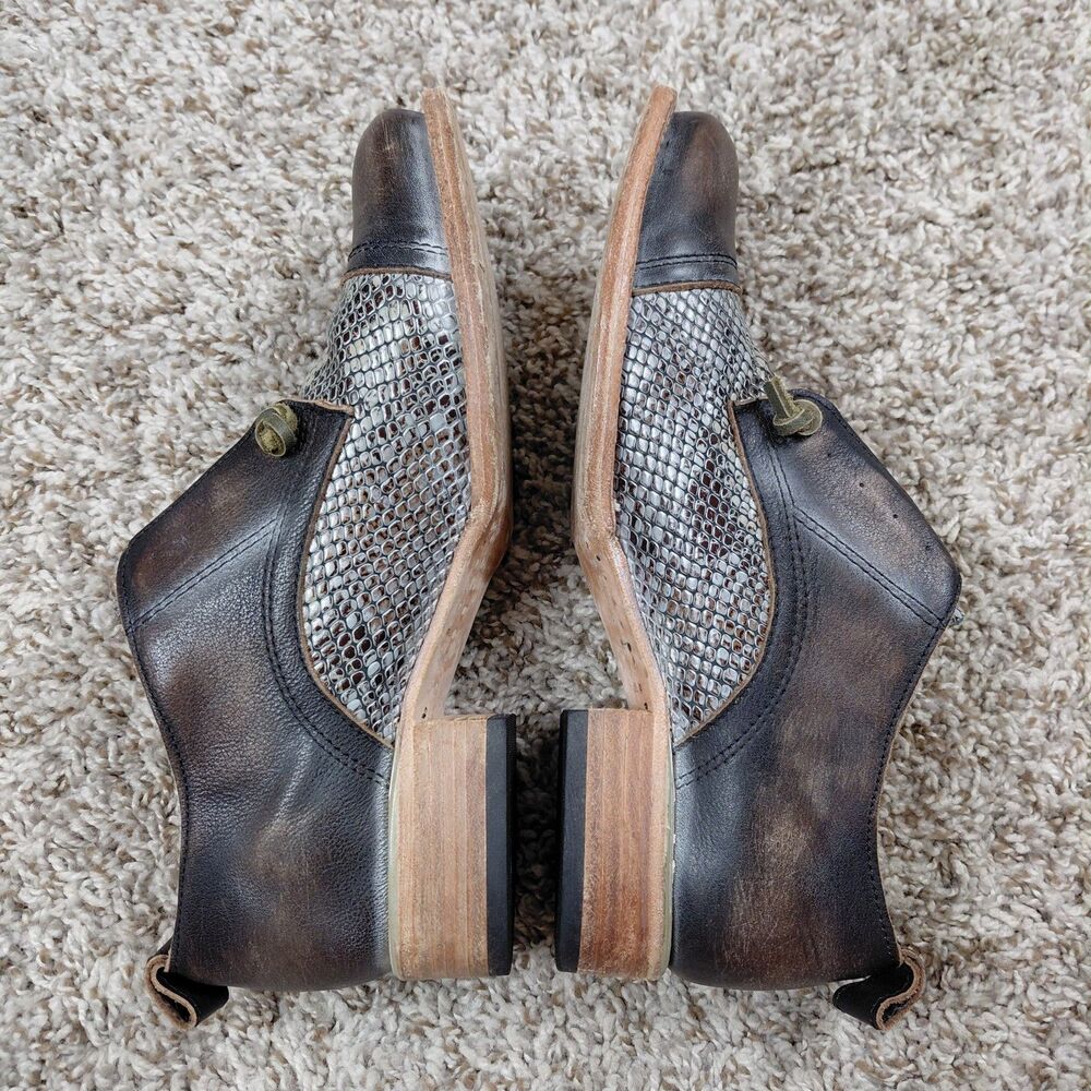 🦋FREEBIRD Metallic Snake-Print Oxford Shoes - Picture 6 of 8